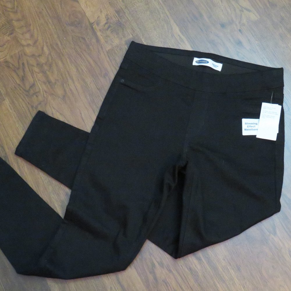 NWT Old Navy Rockstar Jeggings